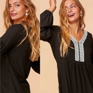 Black Laced Crochet V-Neck Top